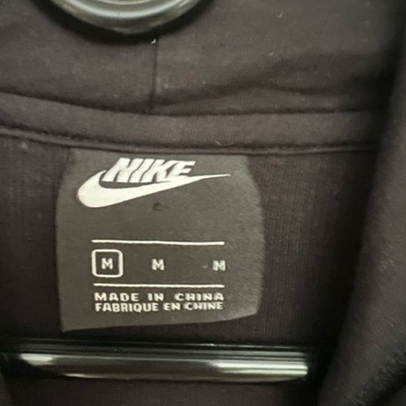 Nike Black Hooded Ribbed Sweatshirt - Picture 6 of 11